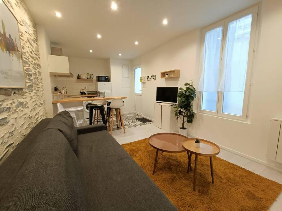 Apartamento Douceurs Angevine Angers Exterior foto